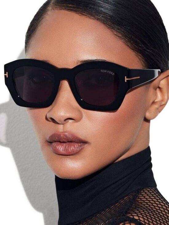 Tom Ford Guilliana FT1083 01P Square Sunglasses - Shiny Black/Green Gradient main image 5